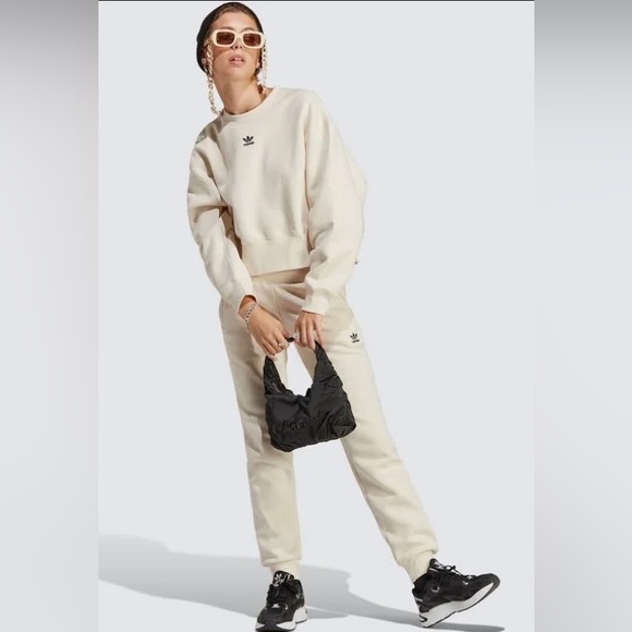 ADIDAS Woman Adidas Originals Adicolor Essentials Fleece Slim Joggers Pants - Picture 5 of 5